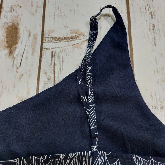 Banana Republic Floral Tank - Picture 9 of 12